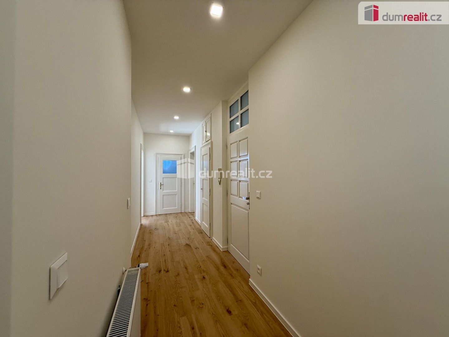 Pronájem bytu 4+kk 105 m² - foto 3