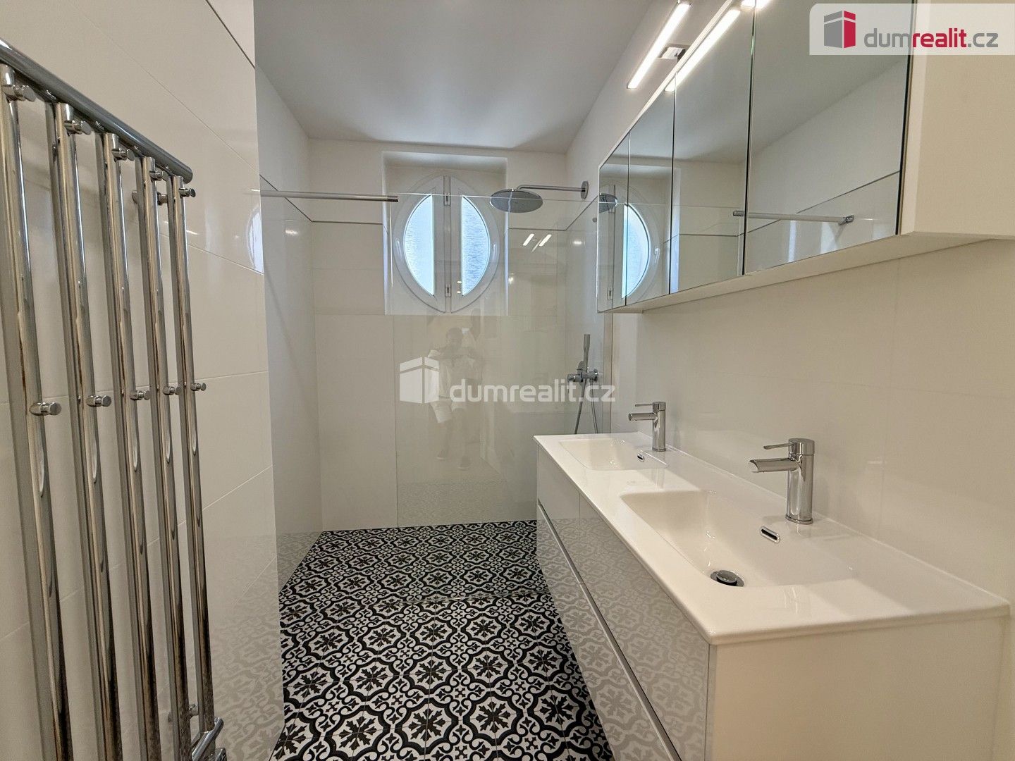 Pronájem bytu 4+kk 105 m² - foto 5