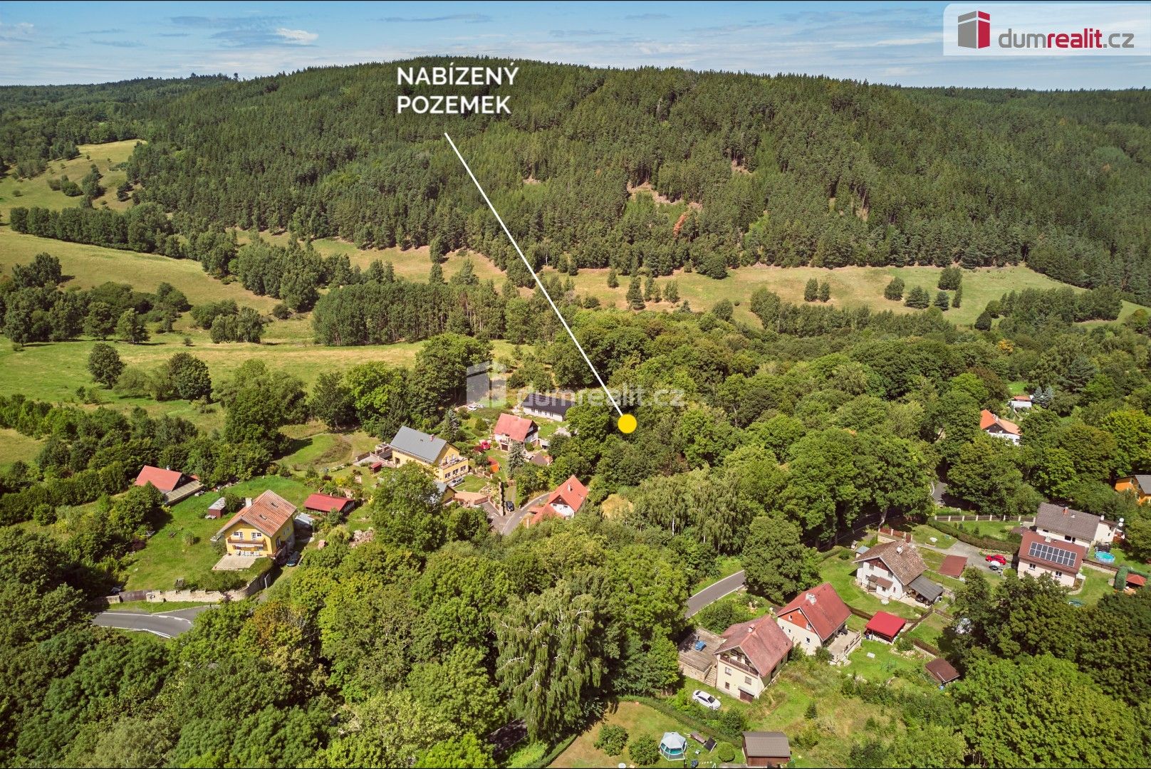 Prodej pozemku 925 m² - foto 1