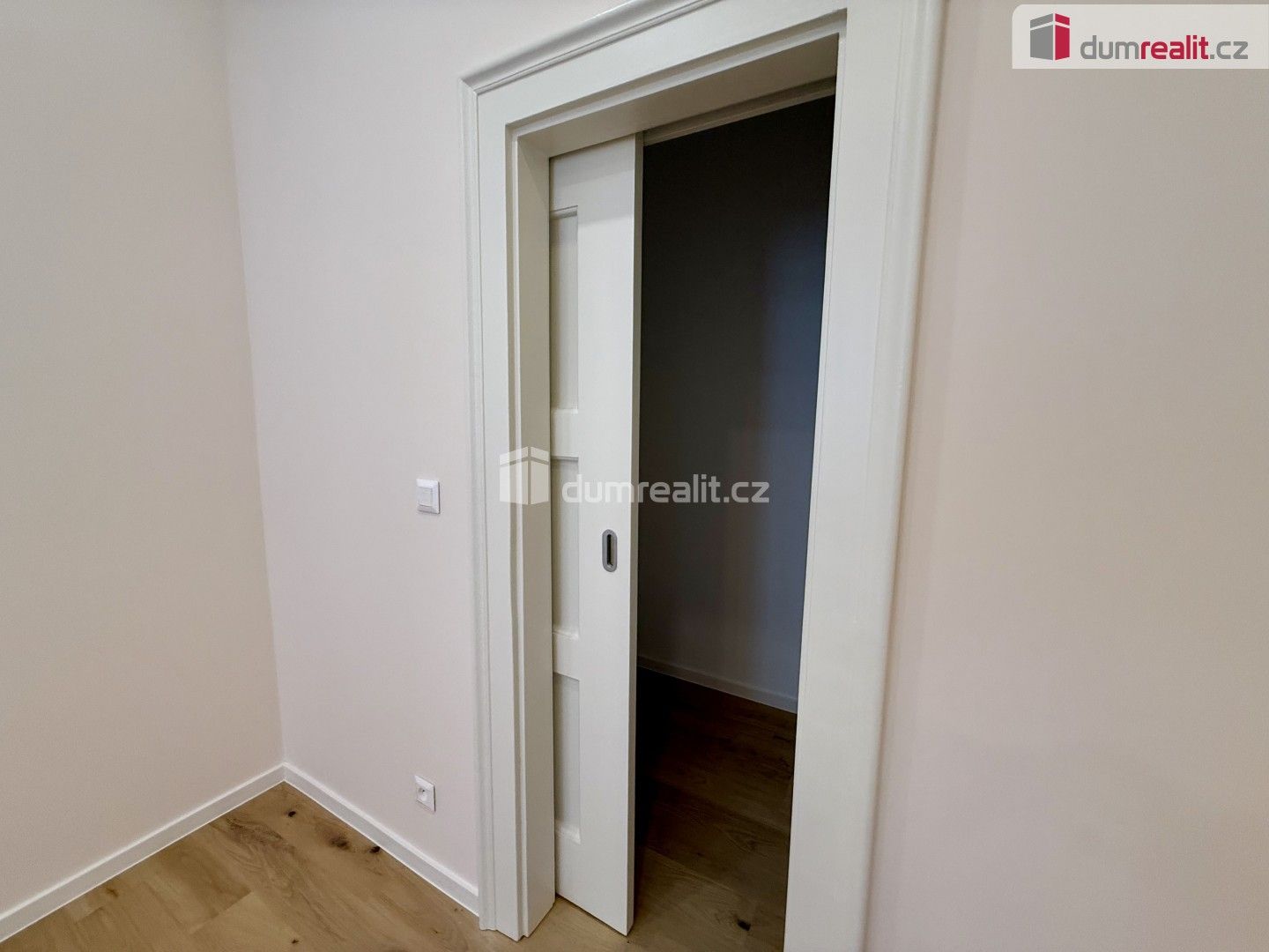 Pronájem bytu 4+kk 105 m² - foto 13