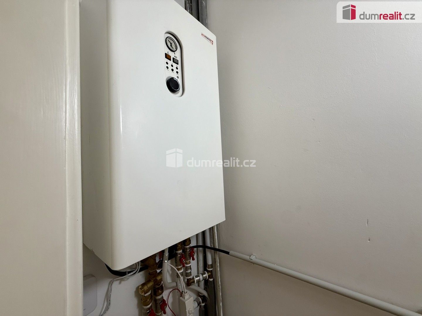 Pronájem bytu 4+kk 105 m² - foto 19