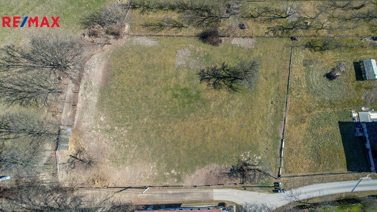 Prodej pozemku 885 m² - foto 13