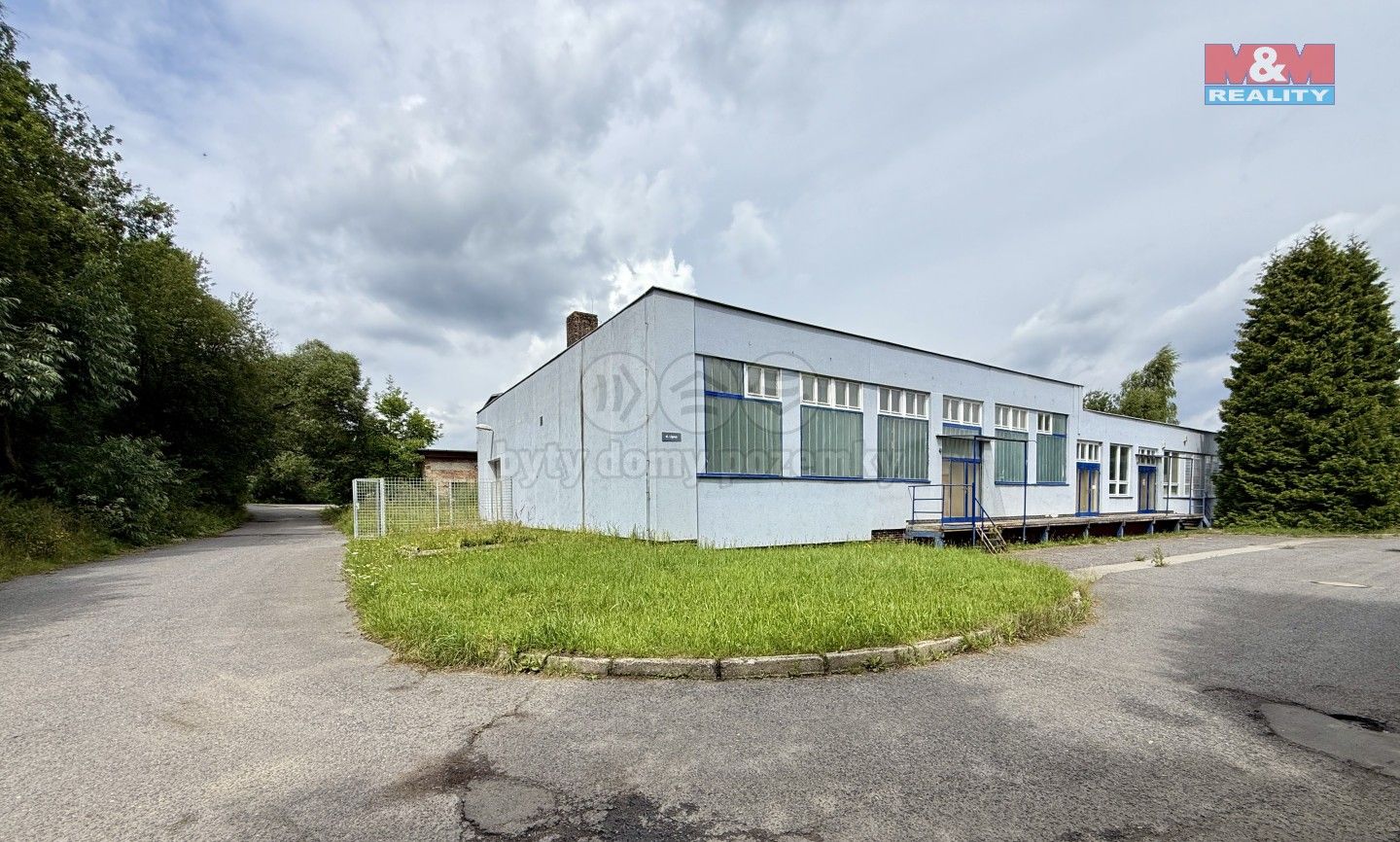 Pronájem komerčního prostoru 660 m² - foto 12