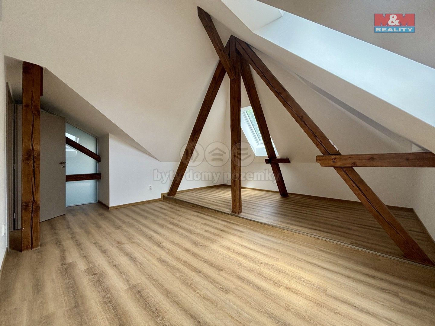 Pronájem bytu 2+kk 67 m² - foto 4