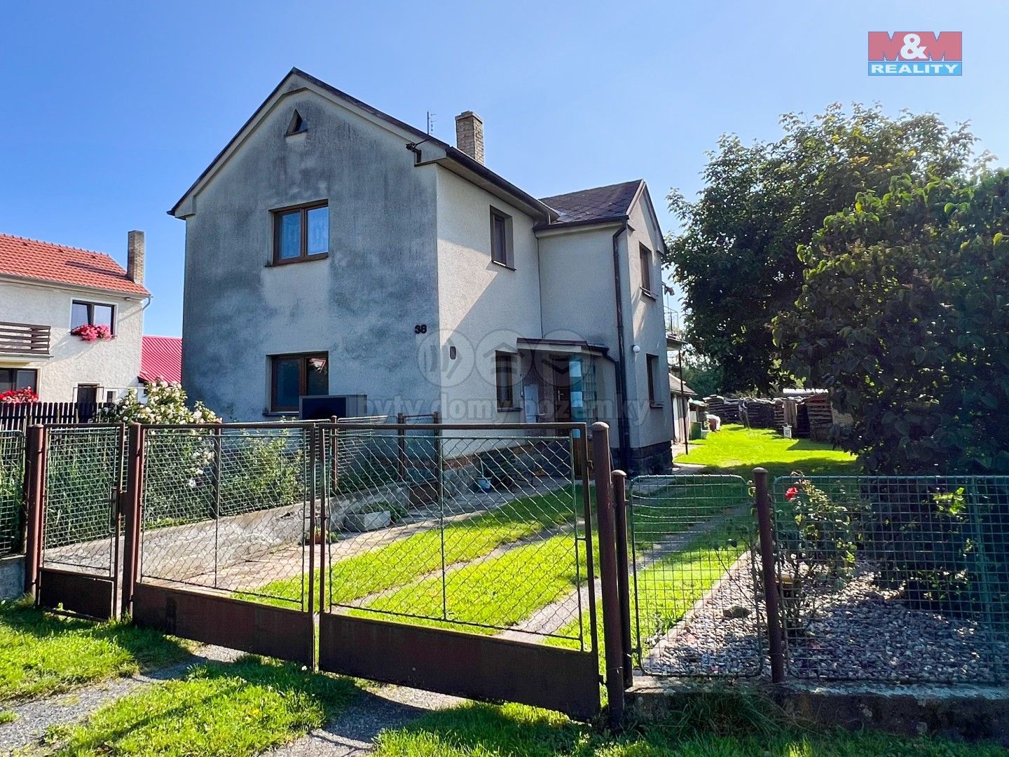 Prodej domu 180 m² - foto 1