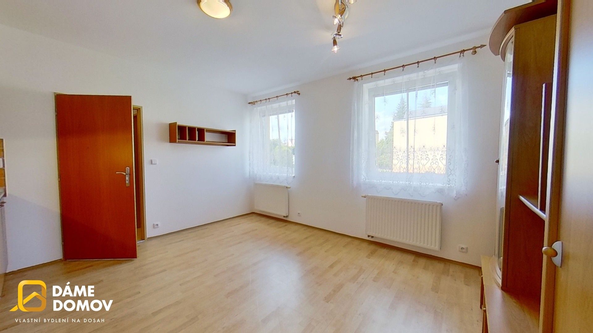 Pronájem bytu 1+kk 28 m² - foto 3