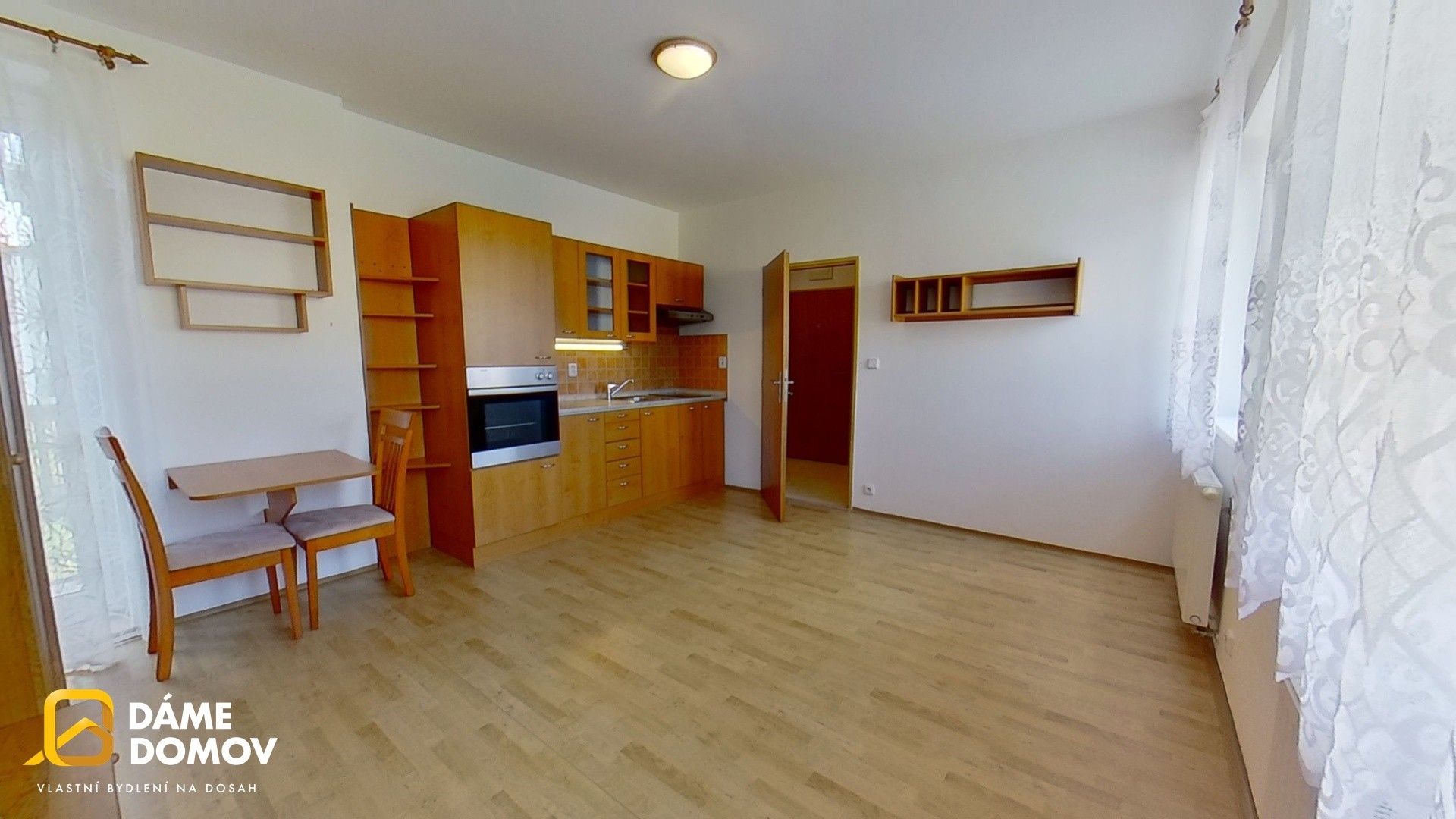 Pronájem bytu 1+kk 28 m² - foto 2