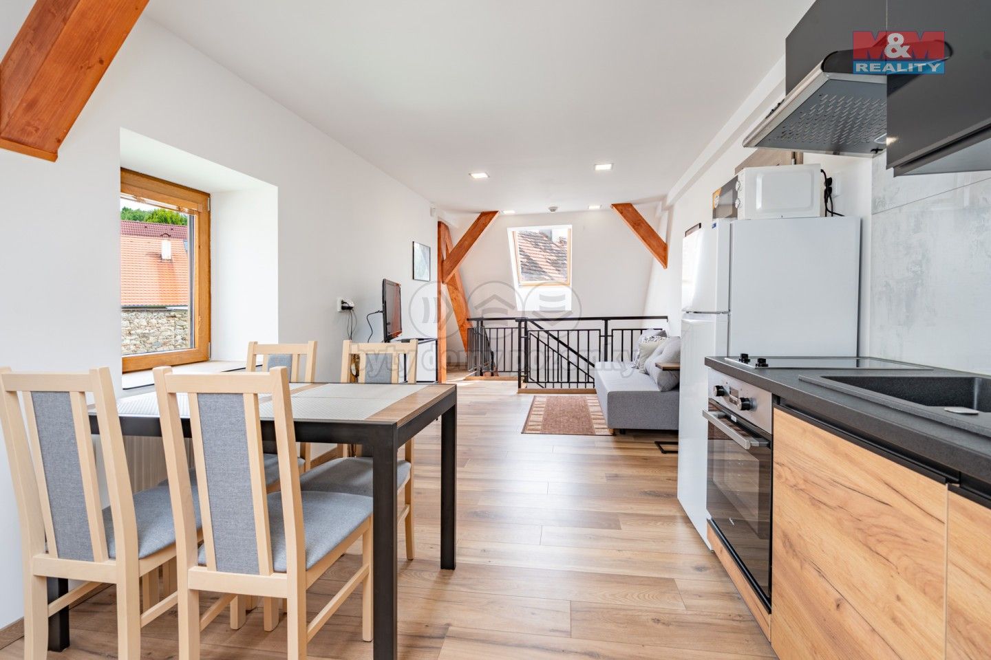Pronájem bytu 60 m² - foto 4