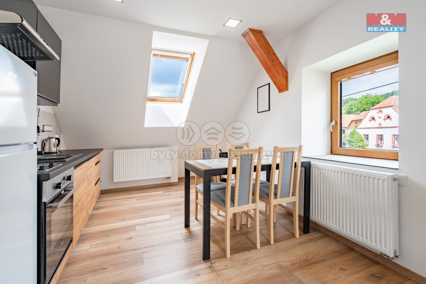 Pronájem bytu 60 m² - foto 3