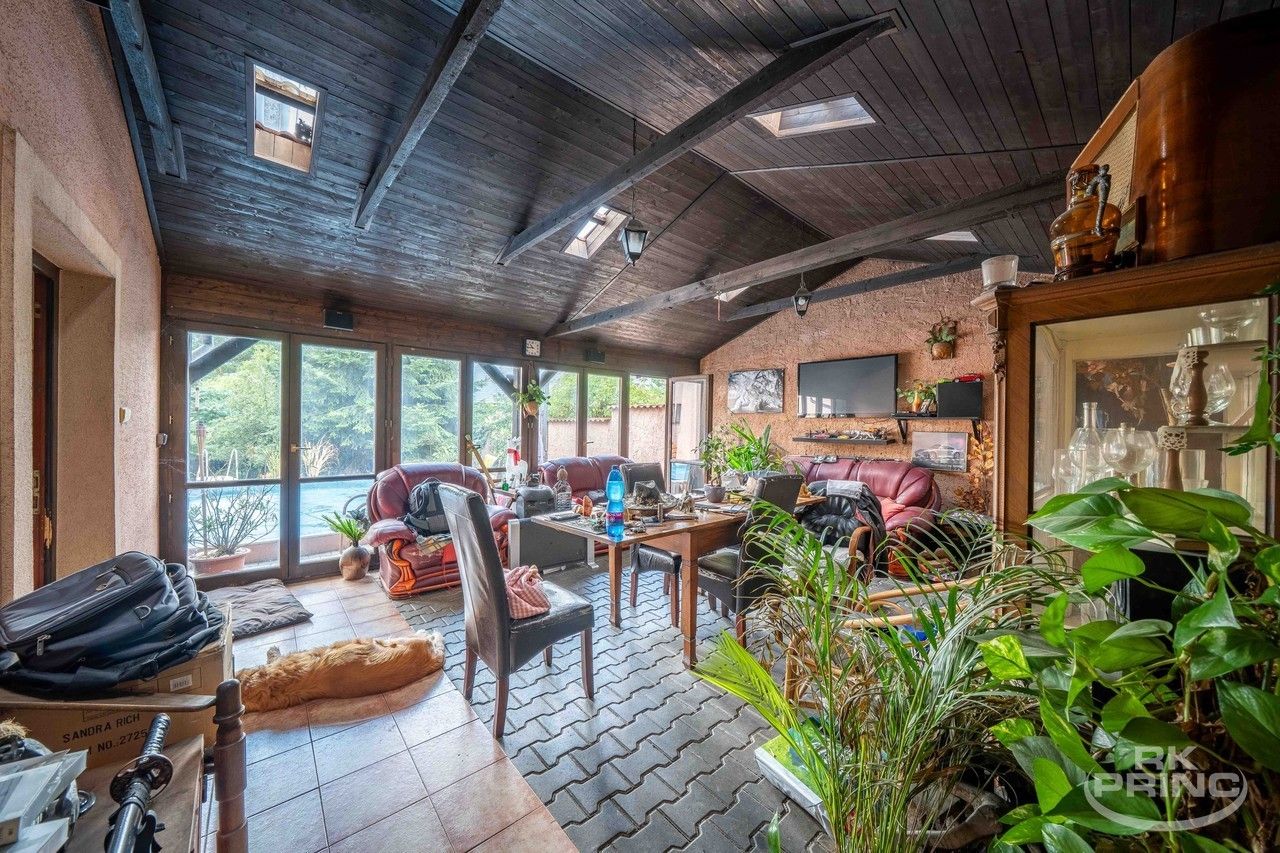 Prodej domu 450 m² - foto 2