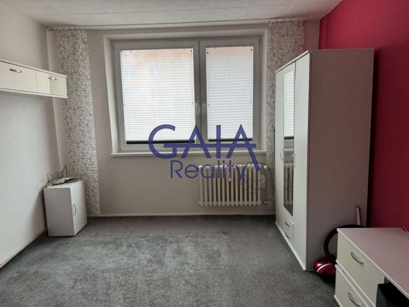 Pronájem bytu 1+1 33 m² - foto 5