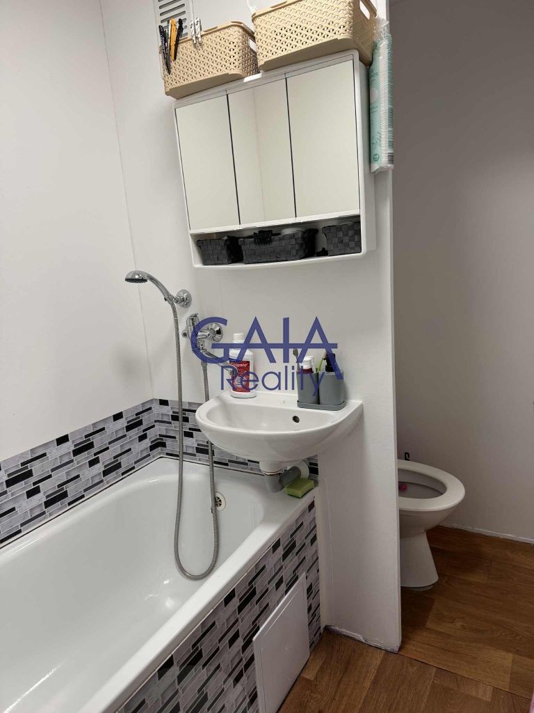 Pronájem bytu 1+1 33 m² - foto 6