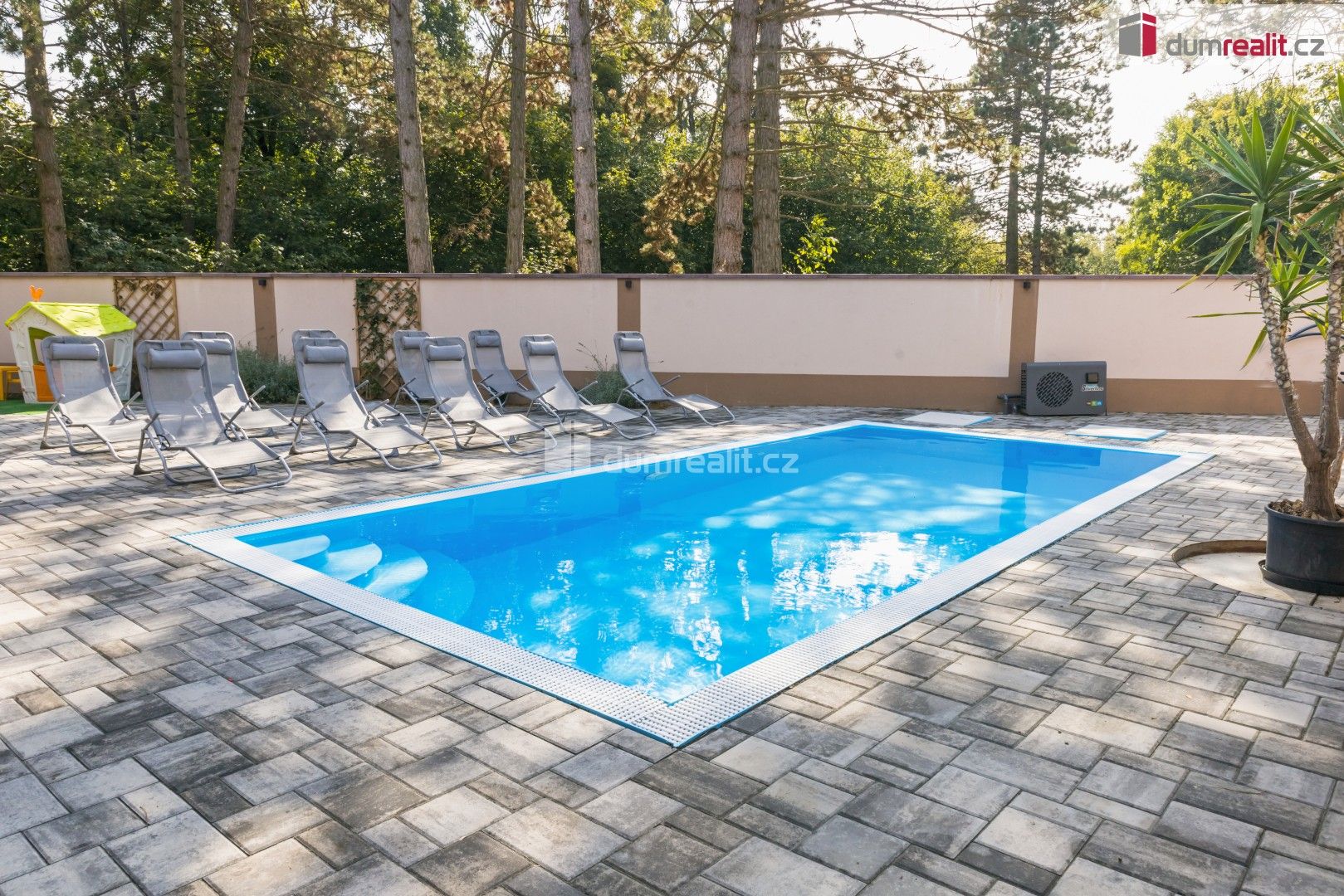 Prodej komerčního prostoru 300 m² - foto 15