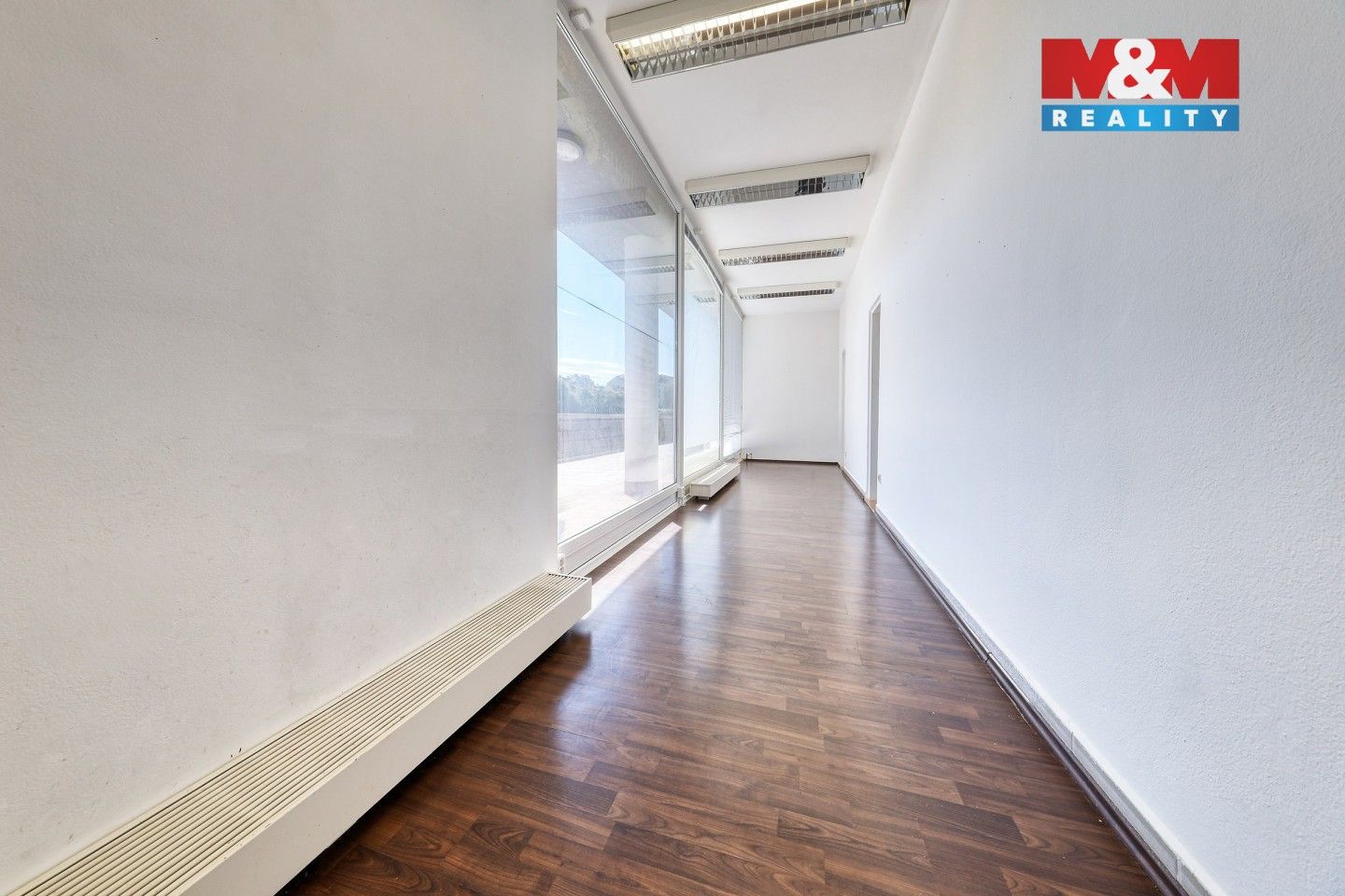 Prodej komerčního prostoru 53 m² - foto 4