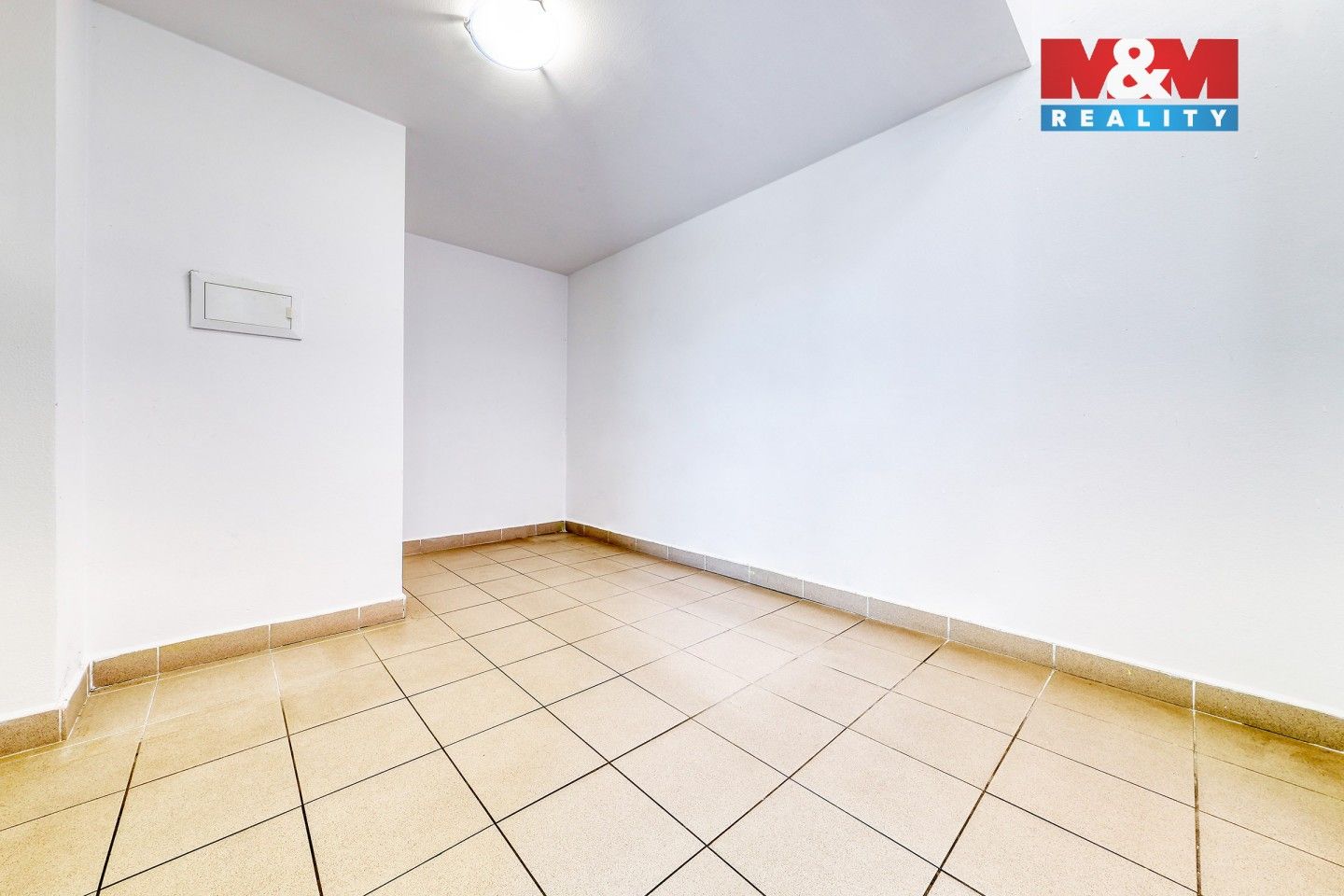 Prodej komerčního prostoru 53 m² - foto 12