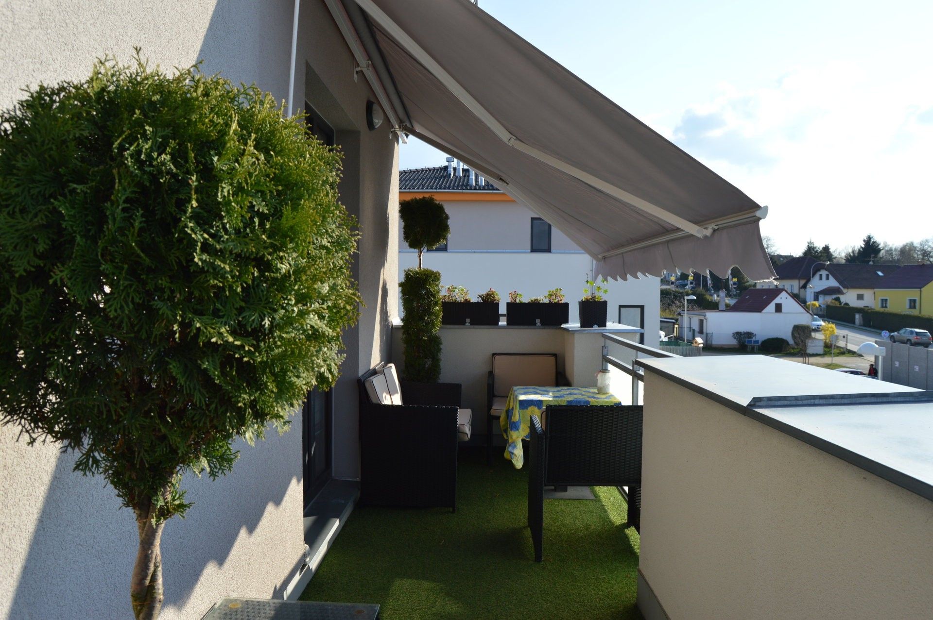 Pronájem bytu 3+kk 78 m² - foto 3