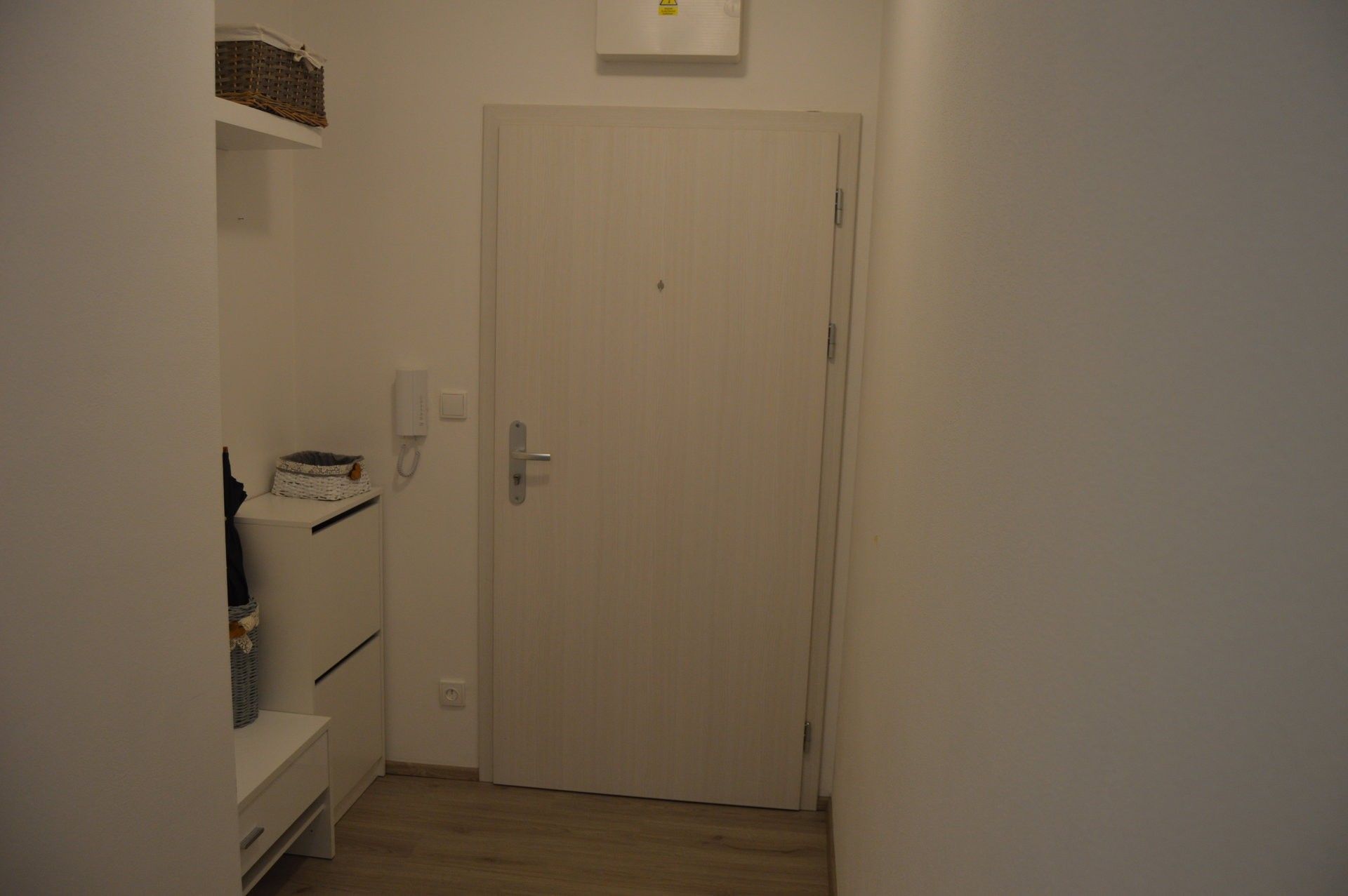 Pronájem bytu 3+kk 78 m² - foto 12