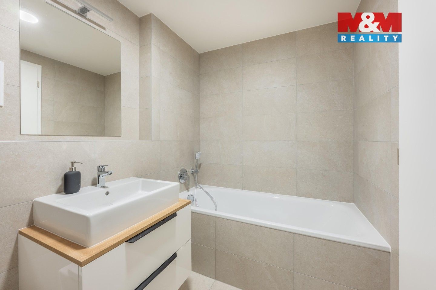 Prodej bytu 3+kk 91 m² - foto 12