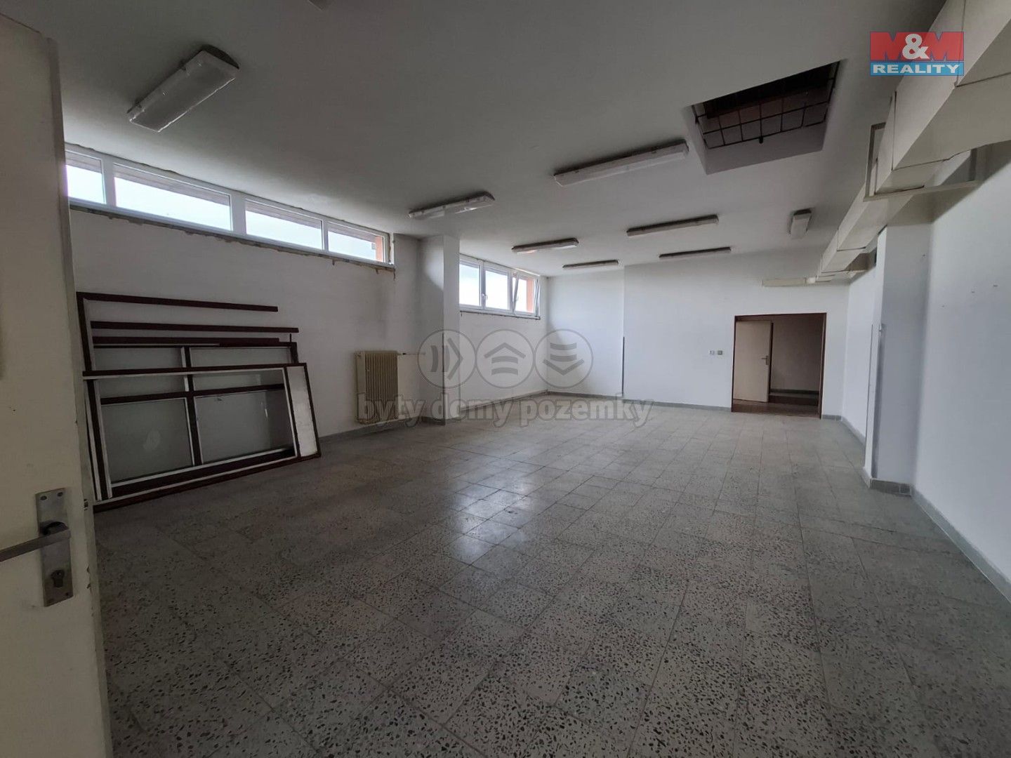 Pronájem komerčního prostoru 484 m² - foto 3