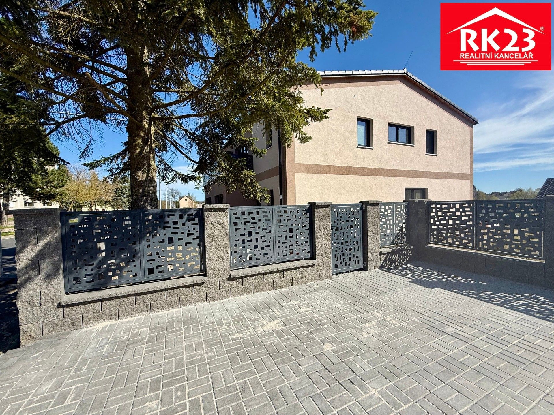 Prodej domu 200 m² - foto 3