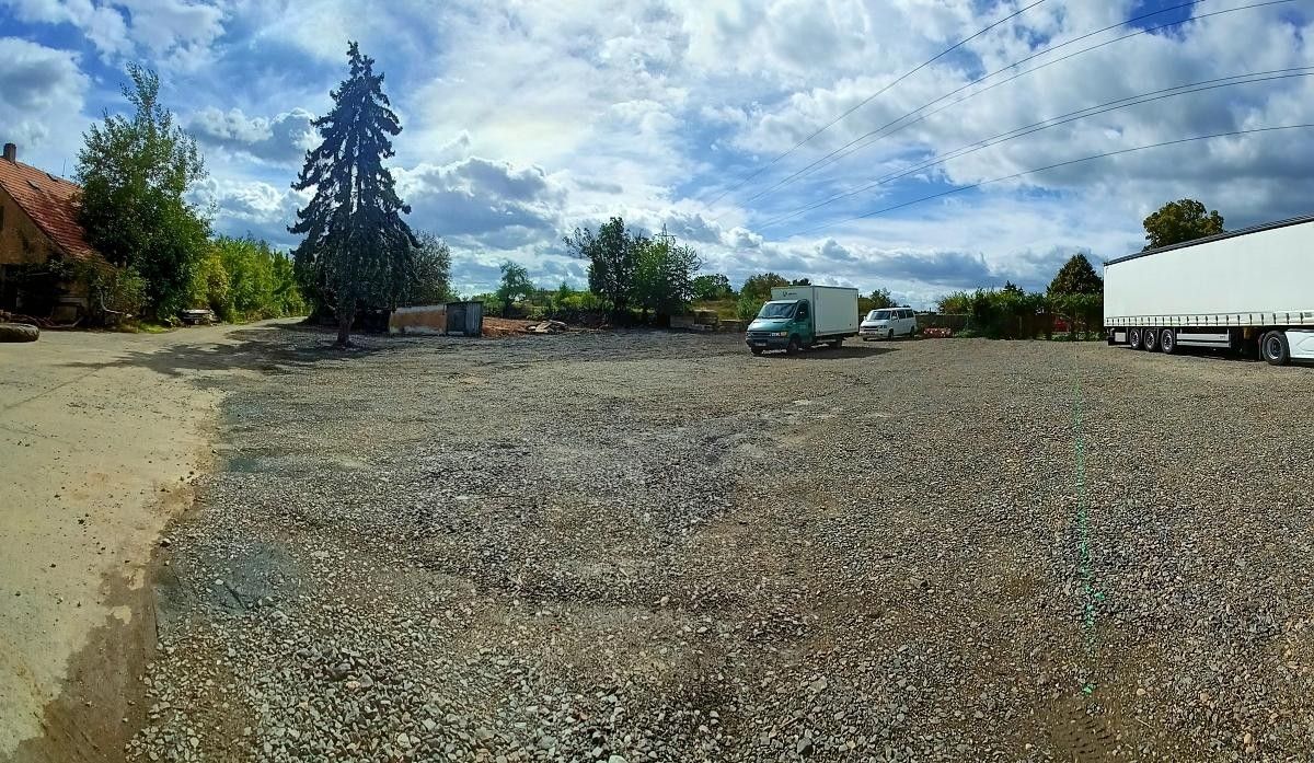 Pronájem pozemku 300 m² - foto 2