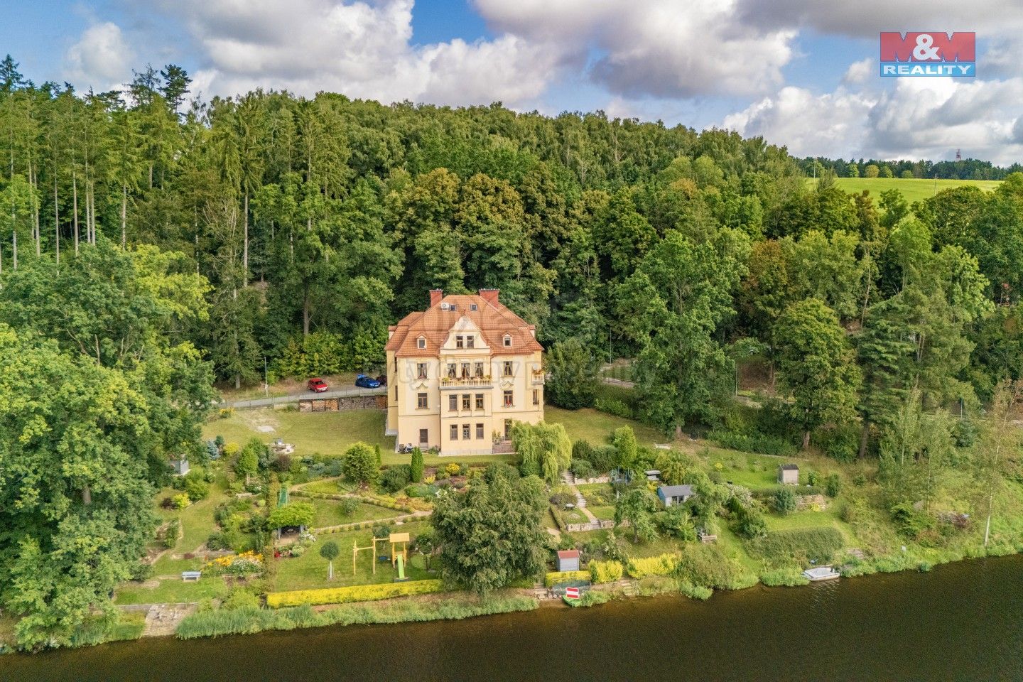 Prodej bytu 3+1 118 m² - foto 1