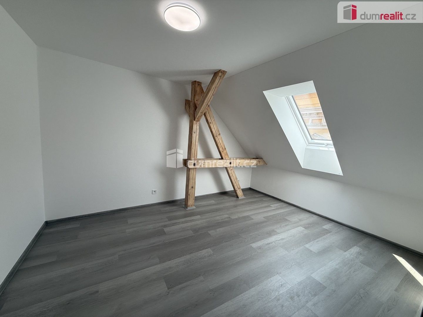 Pronájem bytu 2+kk 48 m² - foto 2