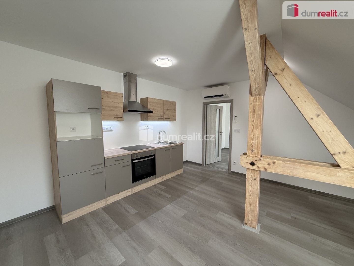 Pronájem bytu 2+kk 48 m² - foto 4