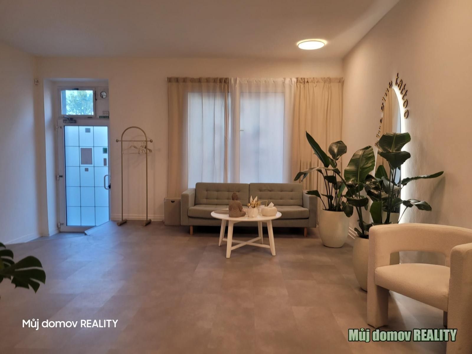 Pronájem komerčního prostoru 57 m² - foto 2