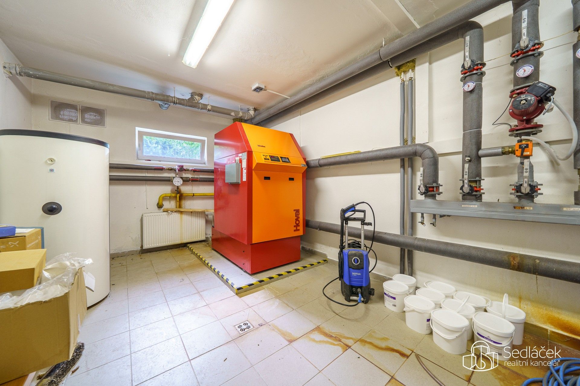 Prodej komerčního prostoru 3089 m² - foto 13