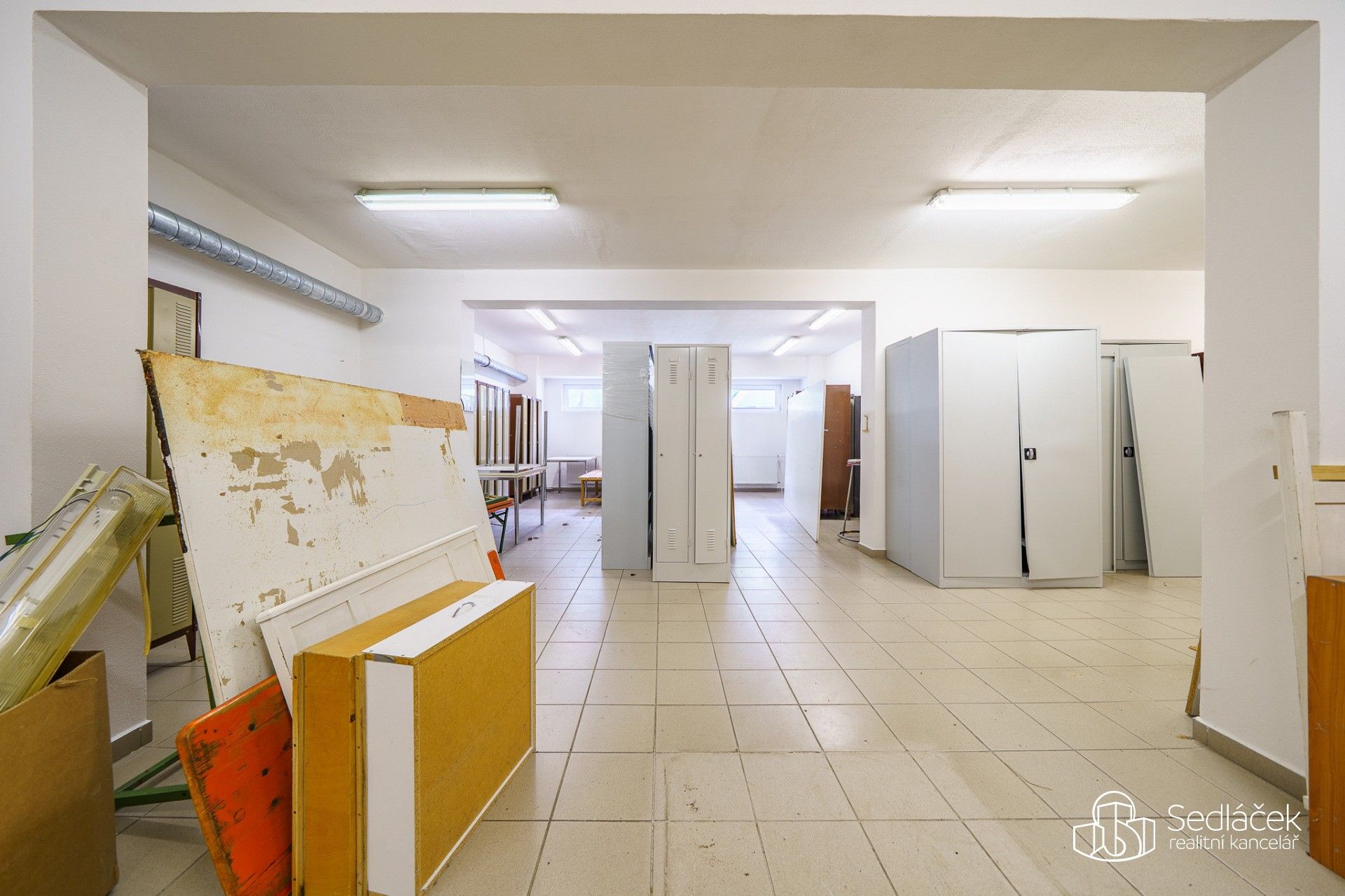 Prodej komerčního prostoru 3089 m² - foto 22