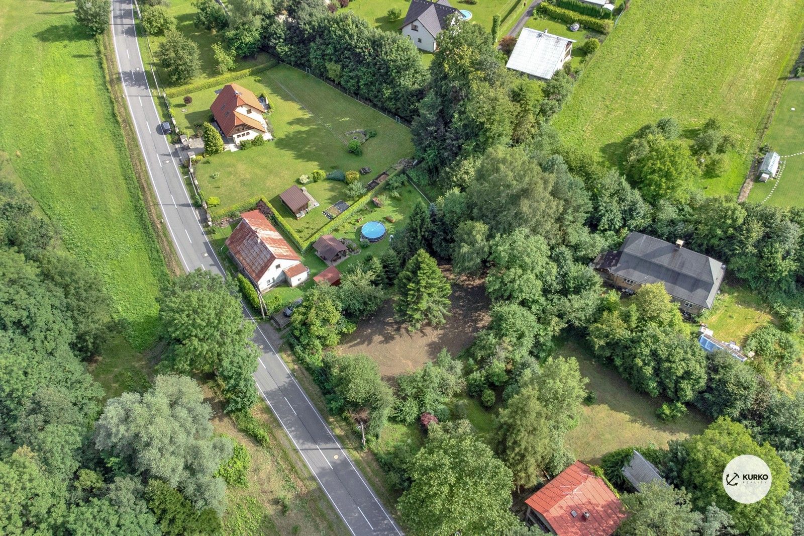 Prodej pozemku 1000 m² - foto 9