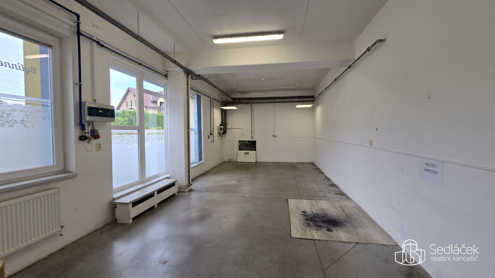 Pronájem komerčního prostoru 876 m² - foto 6
