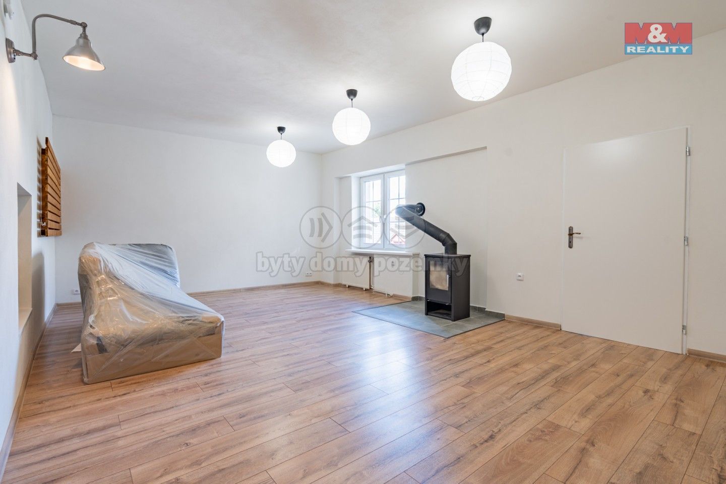Pronájem komerčního prostoru 210 m² - foto 4