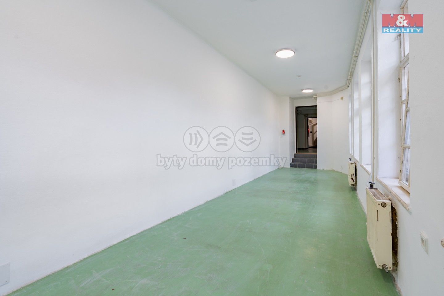 Pronájem komerčního prostoru 210 m² - foto 12