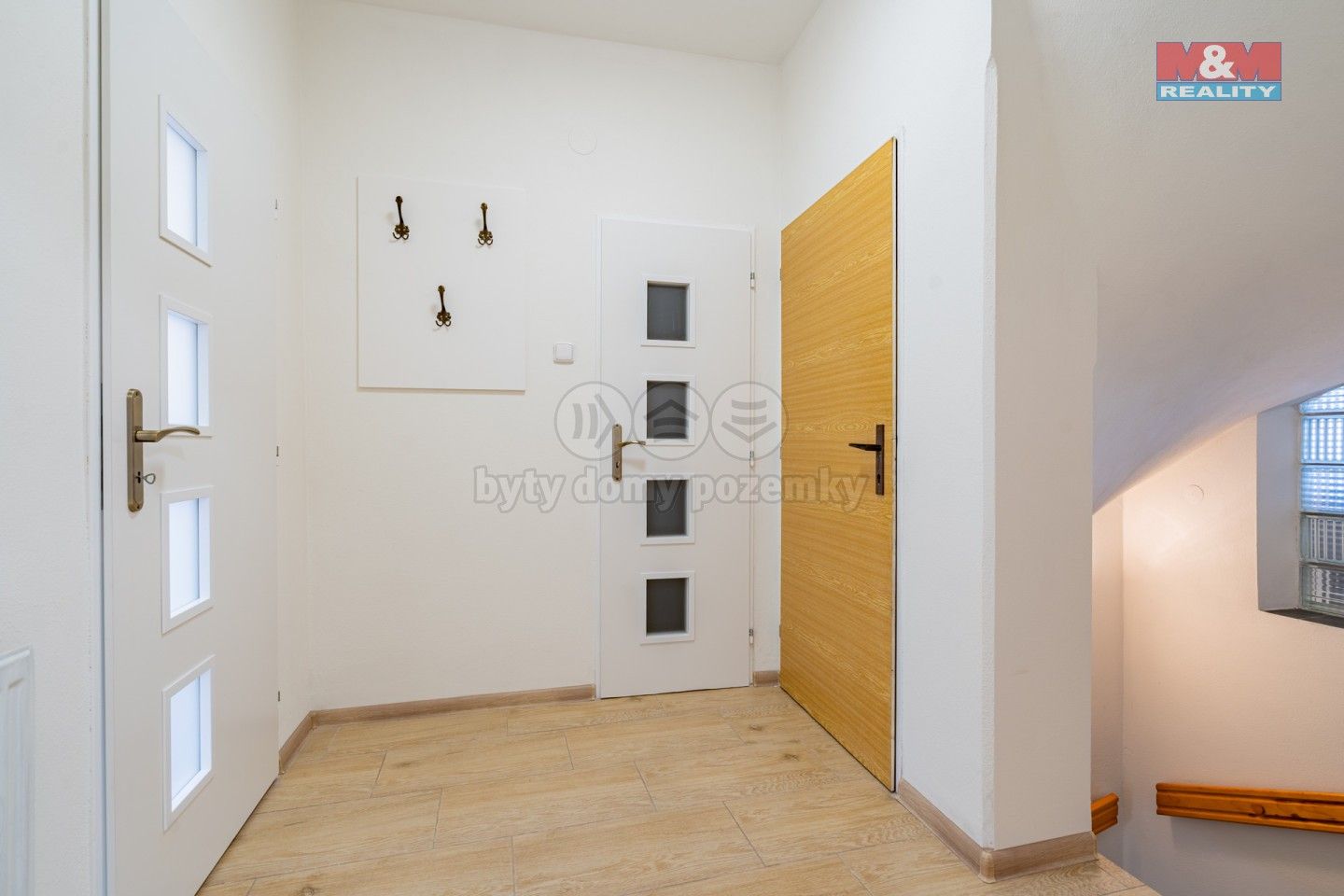 Pronájem komerčního prostoru 210 m² - foto 16