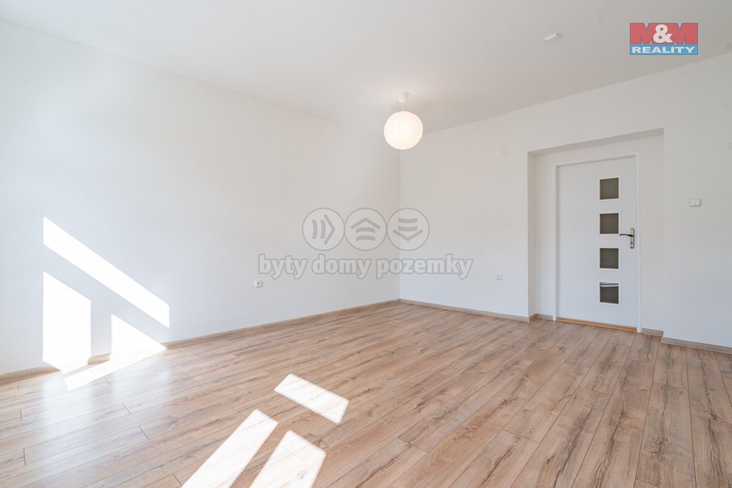 Pronájem komerčního prostoru 210 m² - foto 17