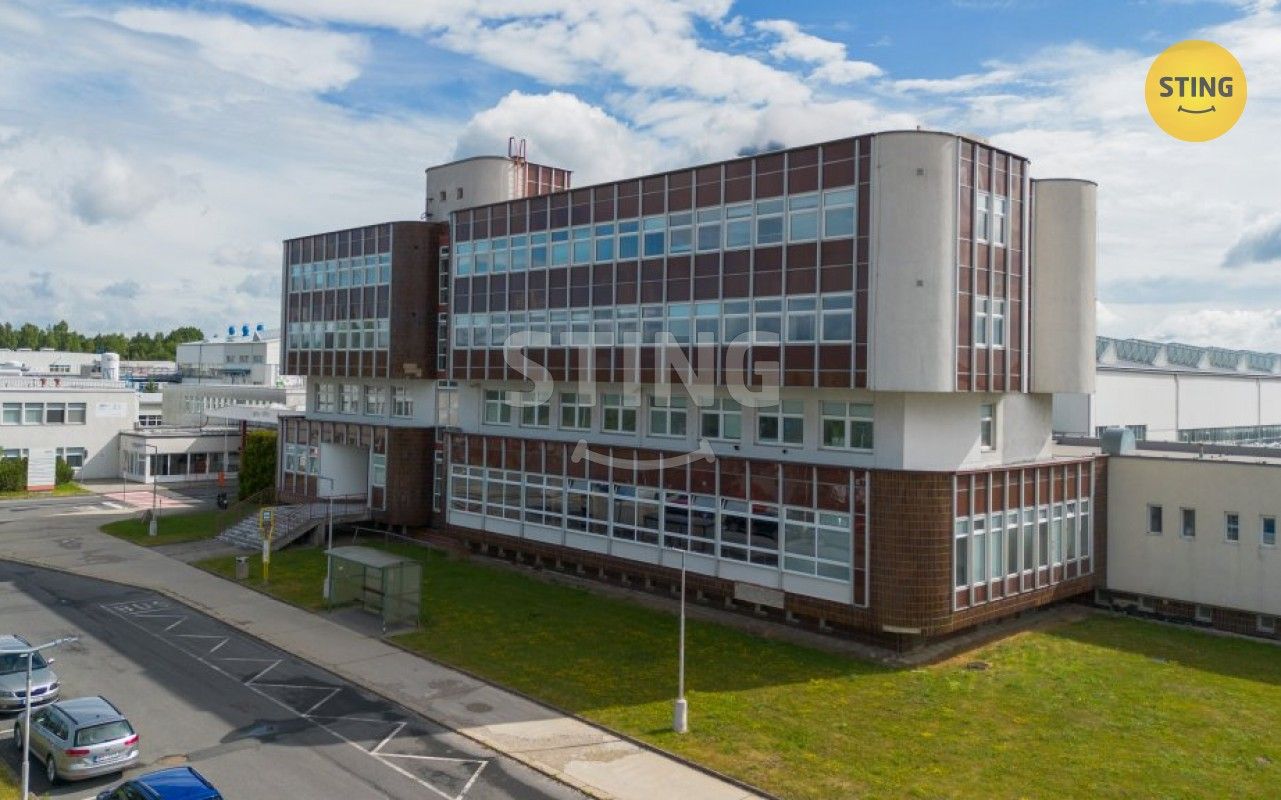 Prodej komerčního prostoru 2589 m² - foto 1