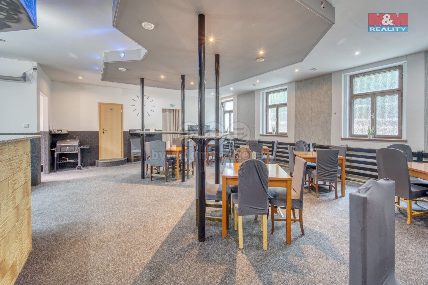 Prodej komerčního prostoru 524 m² - foto 2
