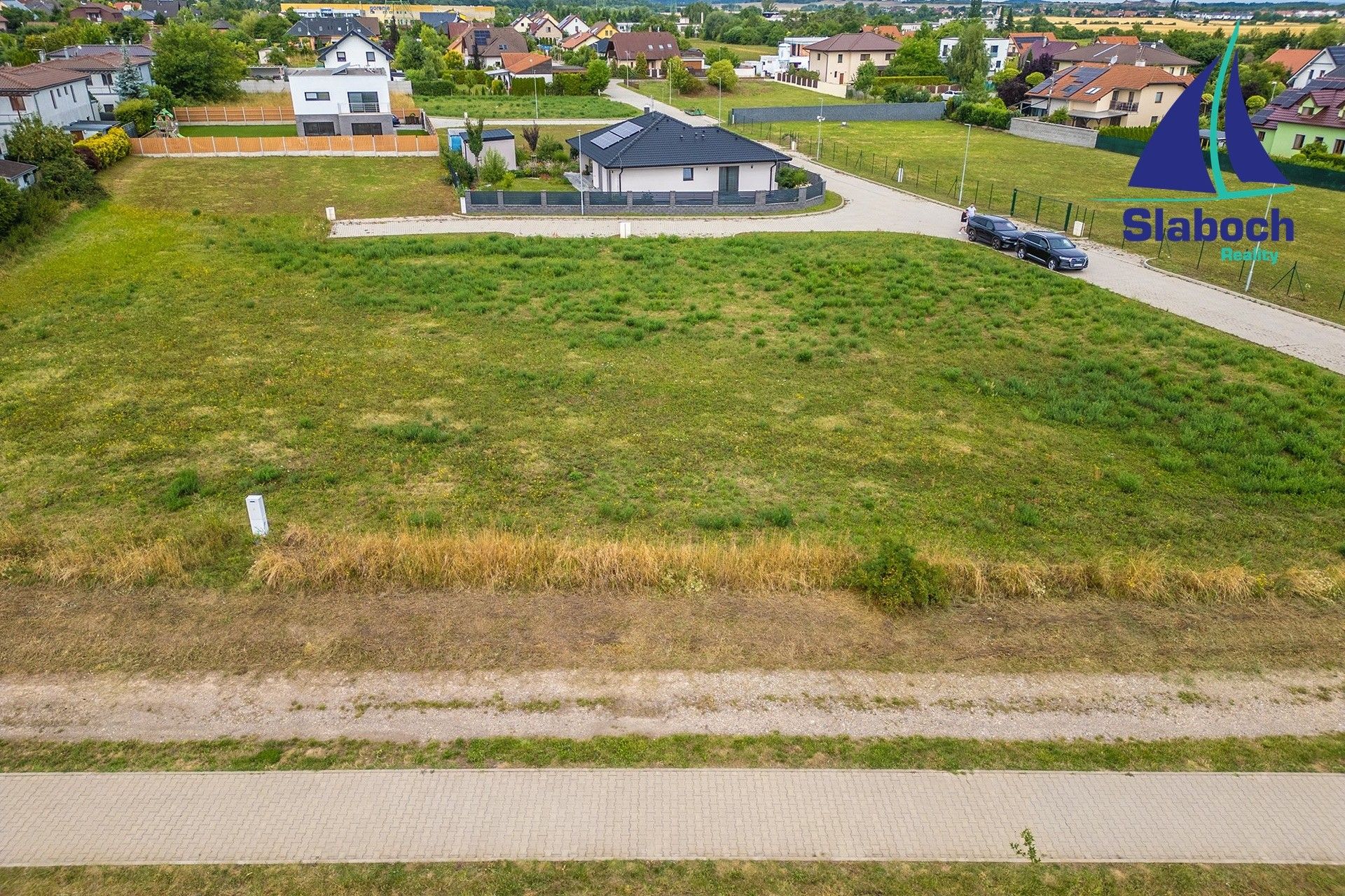 Prodej pozemku 825 m² - foto 2