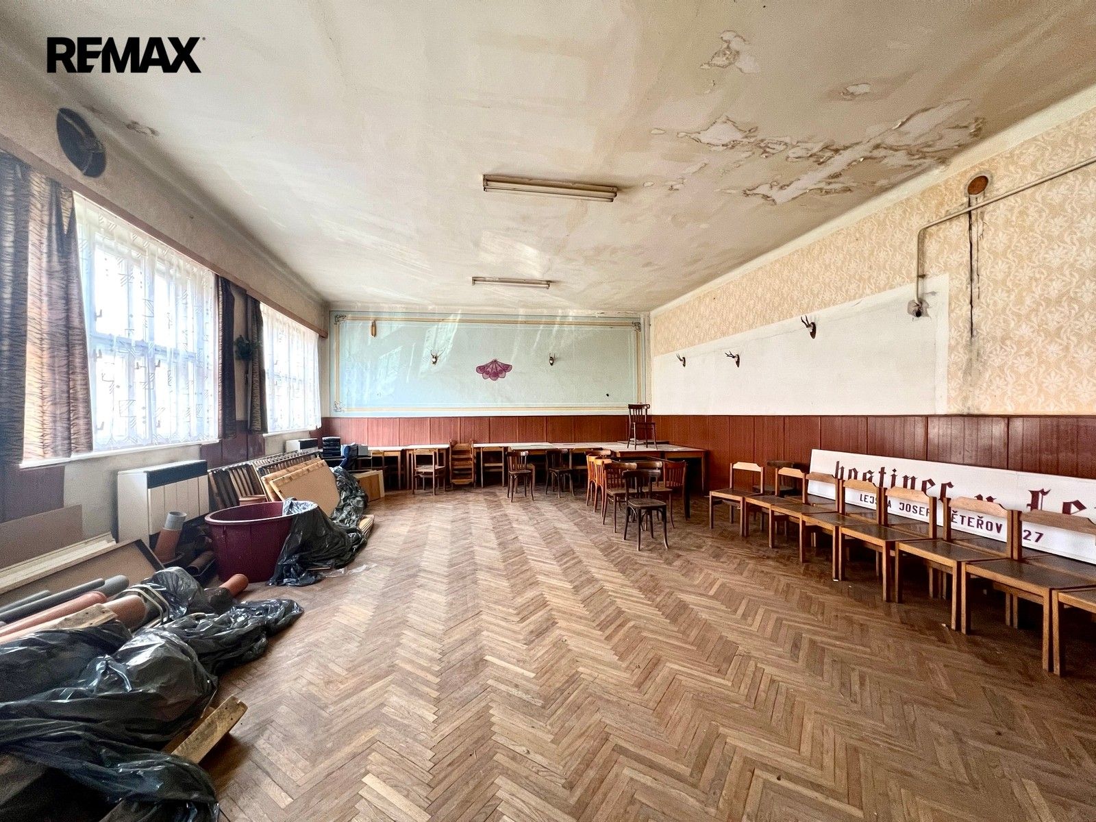 Prodej komerčního prostoru 340 m² - foto 4