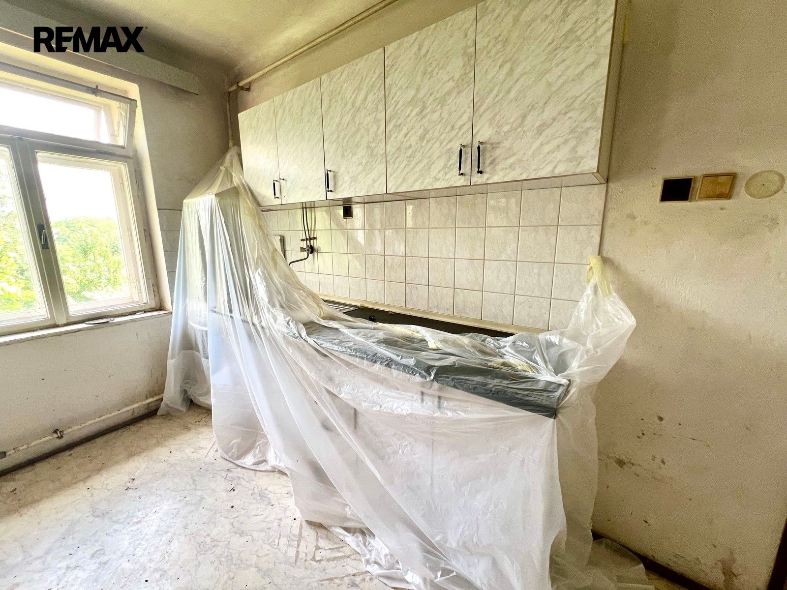 Prodej komerčního prostoru 340 m² - foto 8