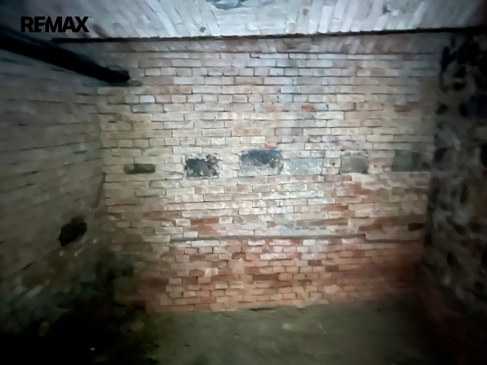 Prodej komerčního prostoru 340 m² - foto 23