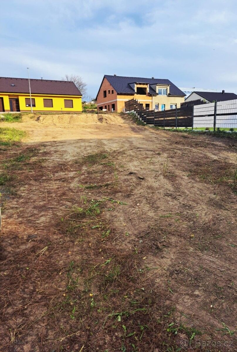 Prodej pozemku 530 m² - foto 5