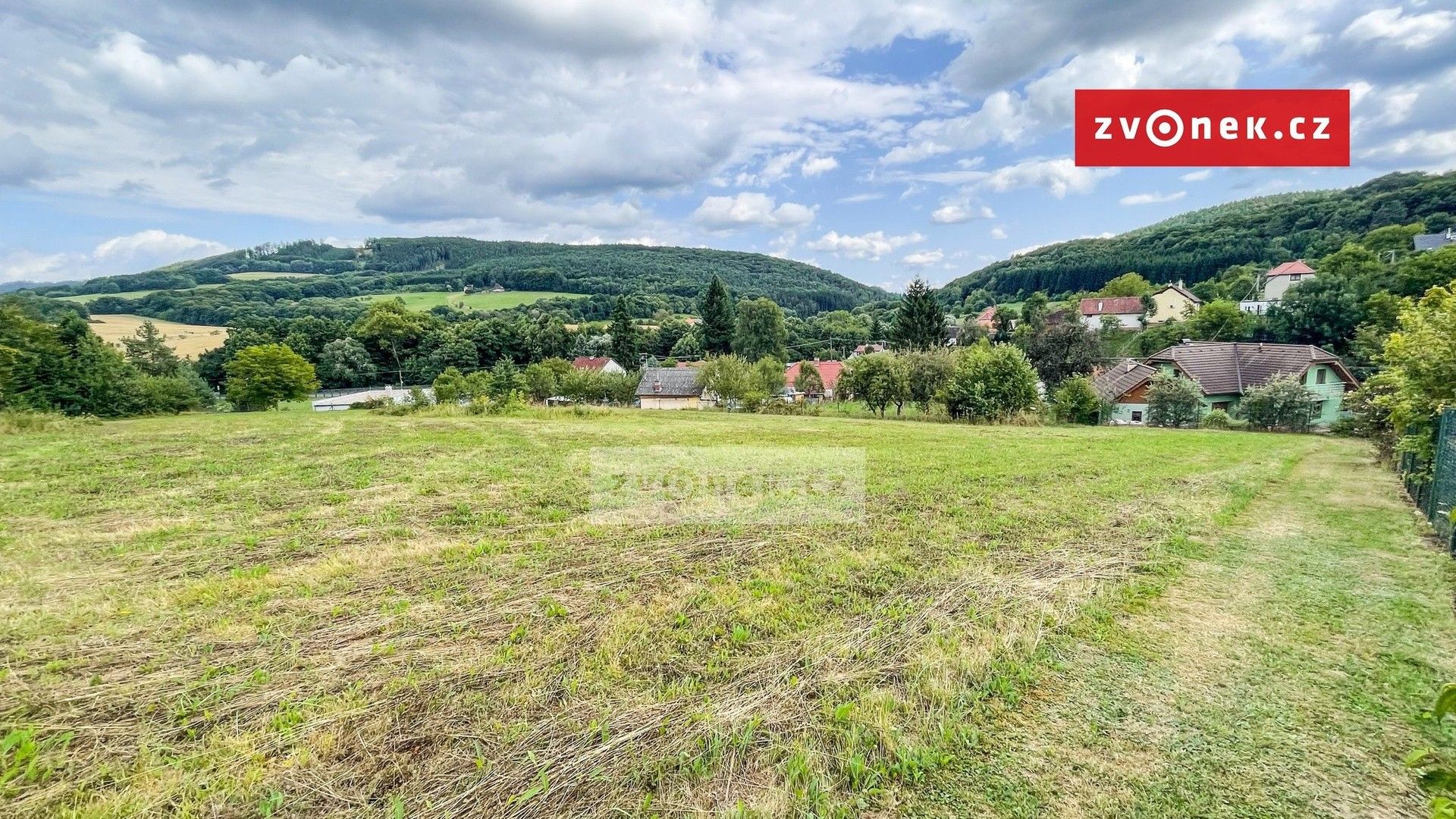 Prodej pozemku 923 m² - foto 9