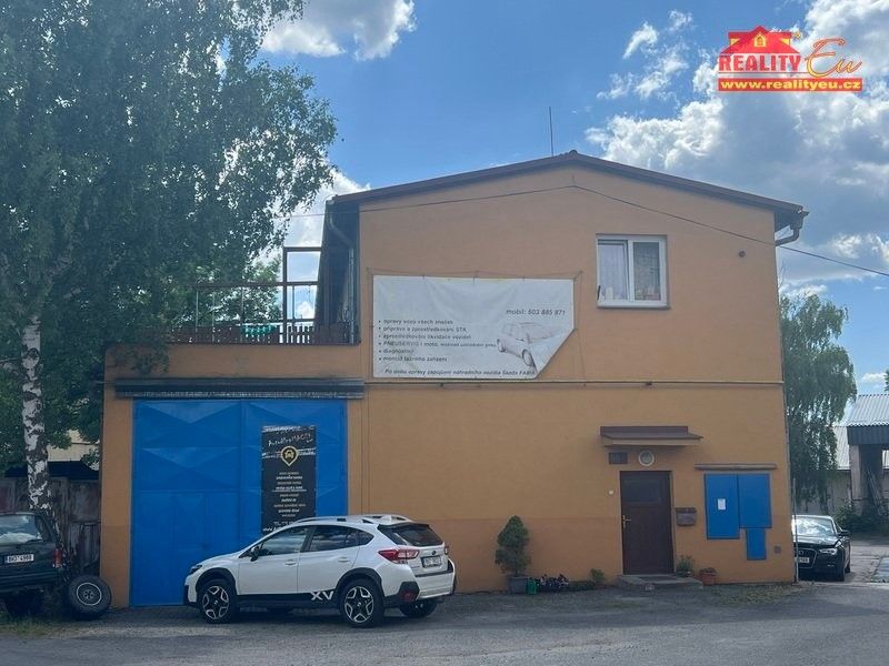Prodej komerčního prostoru 400 m² - foto 2