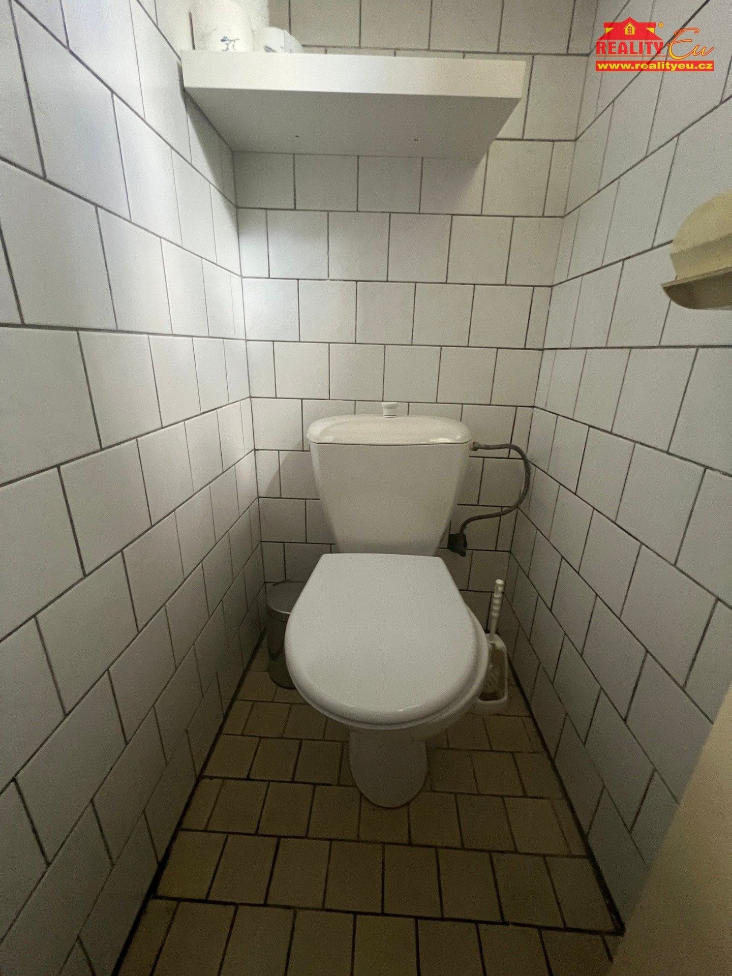 Prodej komerčního prostoru 400 m² - foto 9