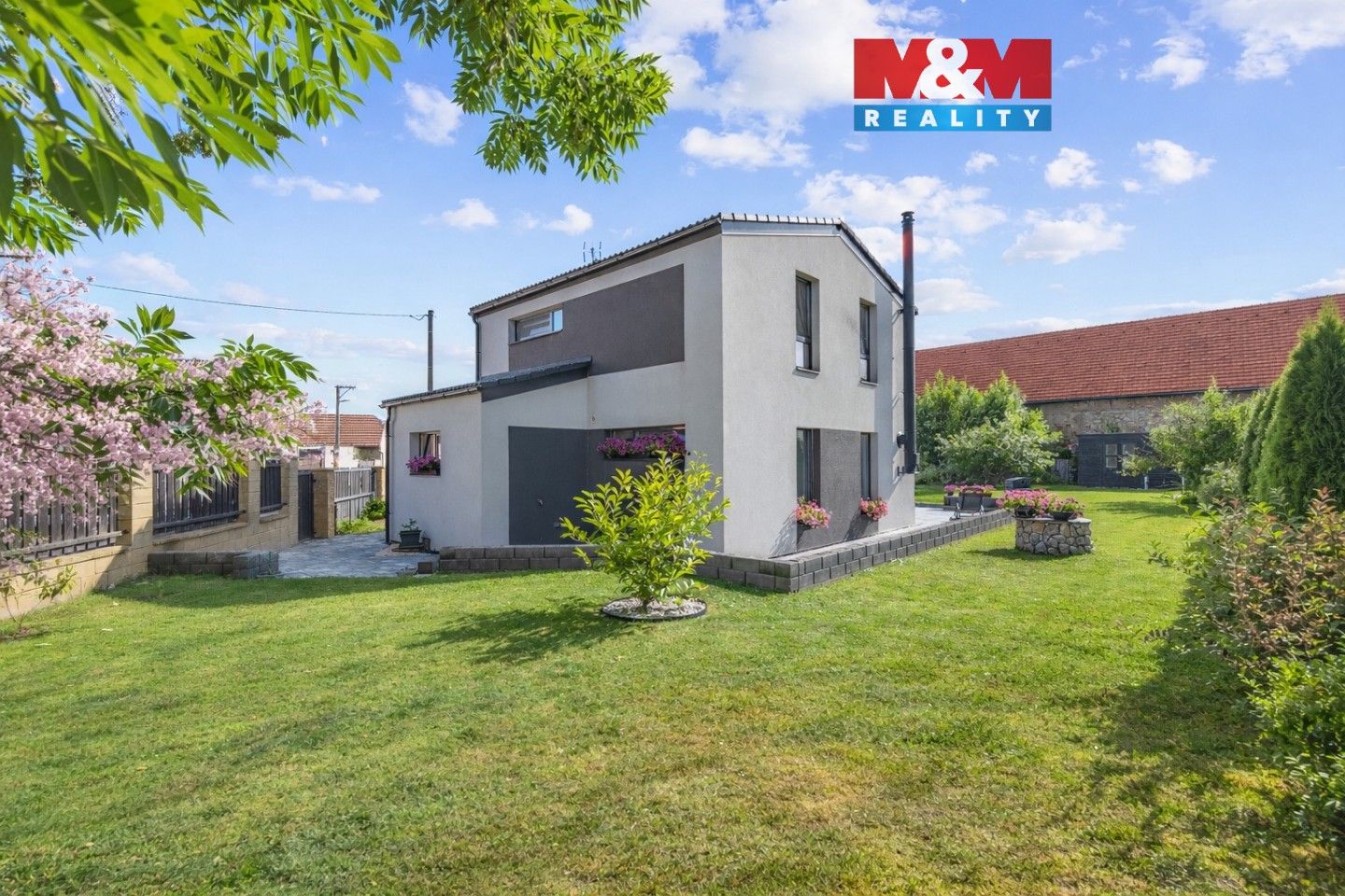 Prodej domu 102 m² - foto 1