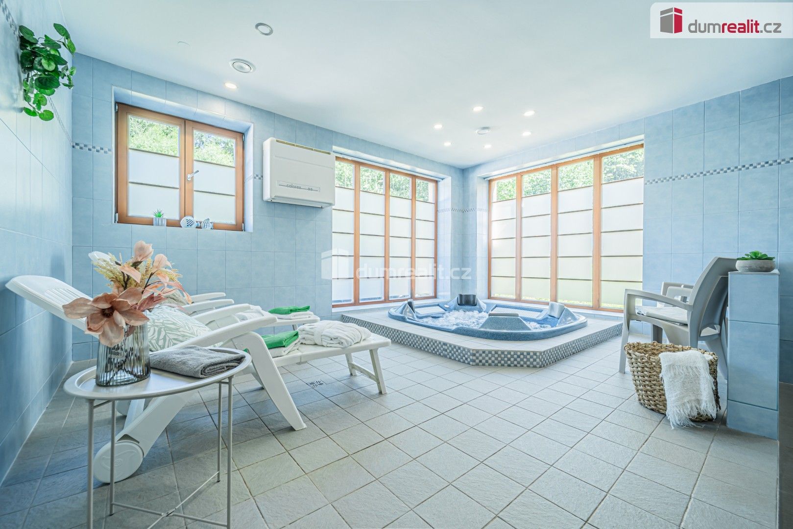 Prodej komerčního prostoru 738 m² - foto 6