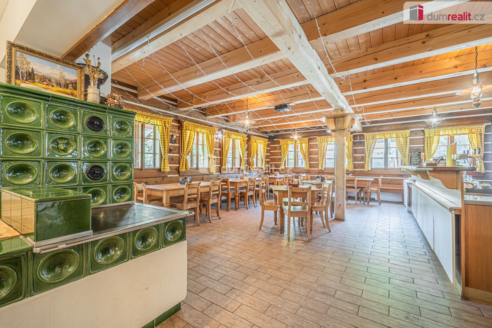 Prodej komerčního prostoru 738 m² - foto 11